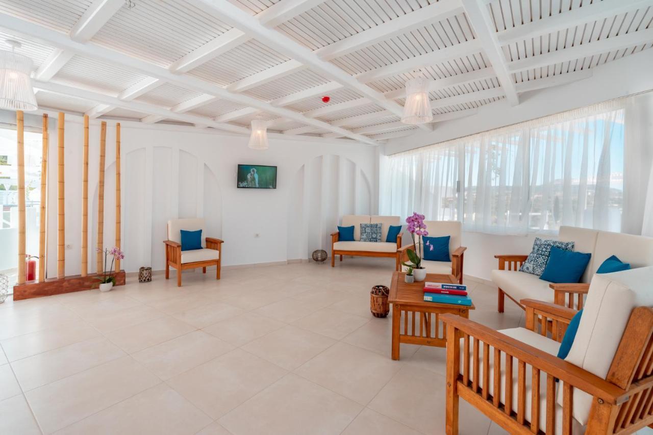 Aloe Hotel - Adults Only فاليراكي المظهر الخارجي الصورة
