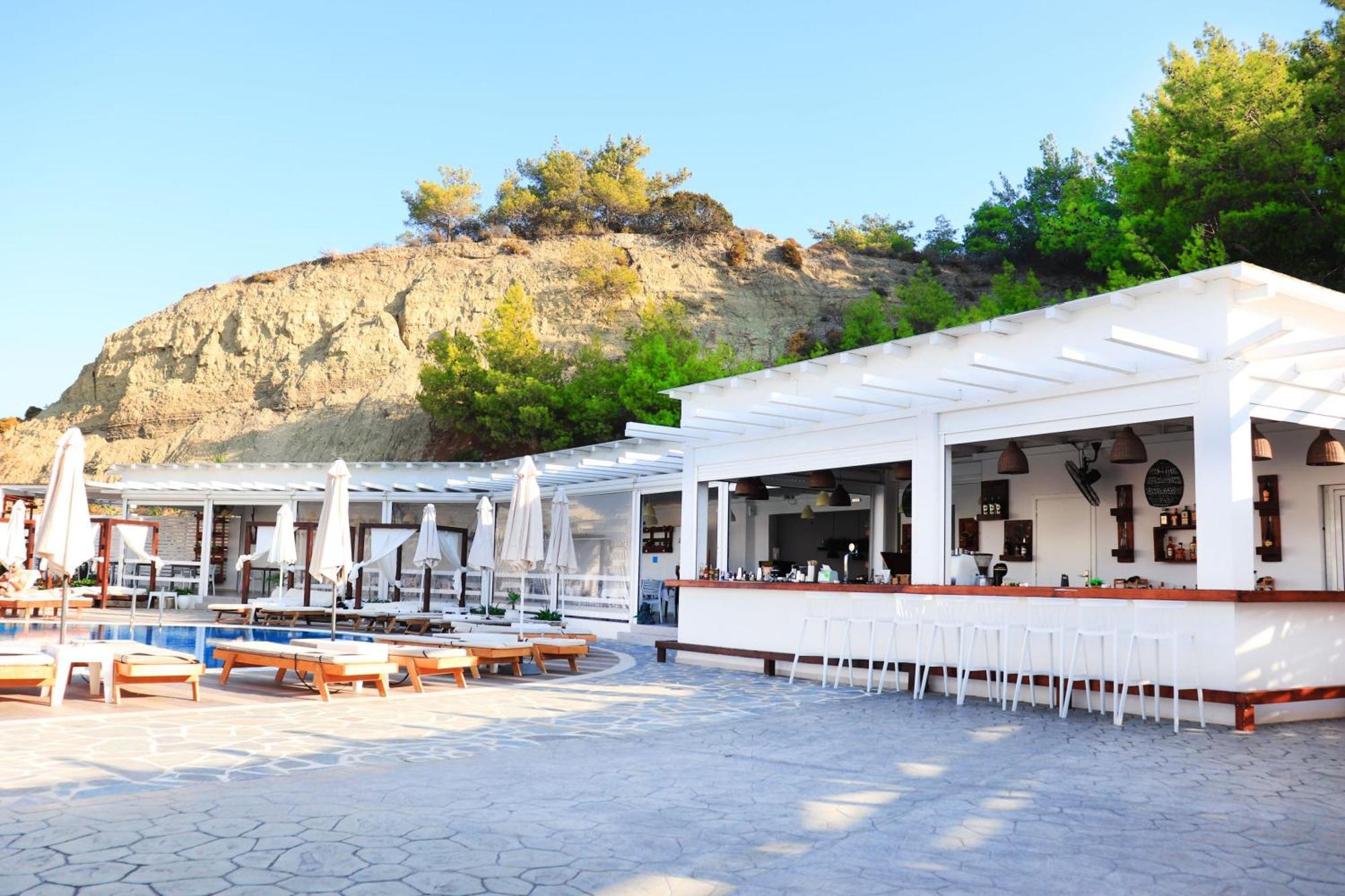 Aloe Hotel - Adults Only فاليراكي المظهر الخارجي الصورة